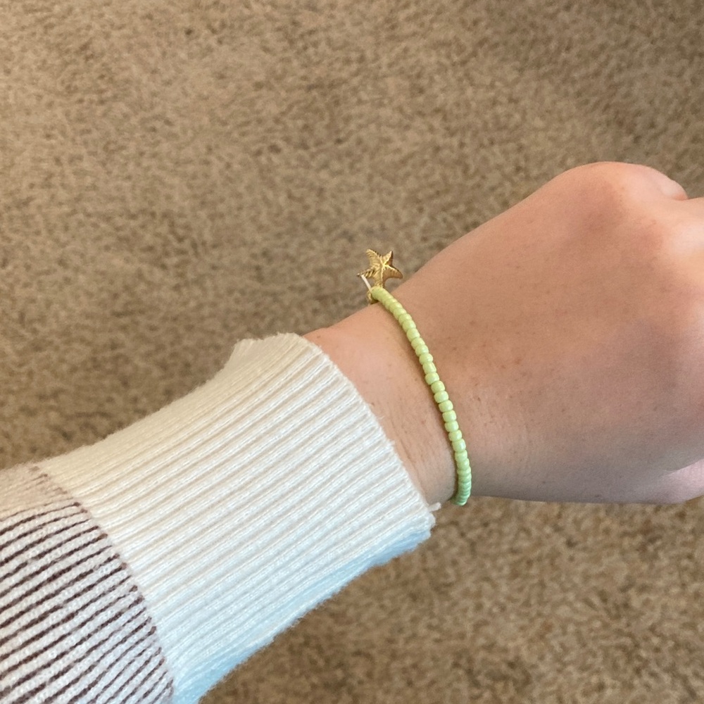 Pastel Green Beaded Bracelet with Gold Starfish Charm